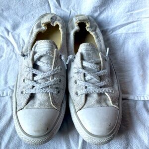 Gray Converse sneakers W10
